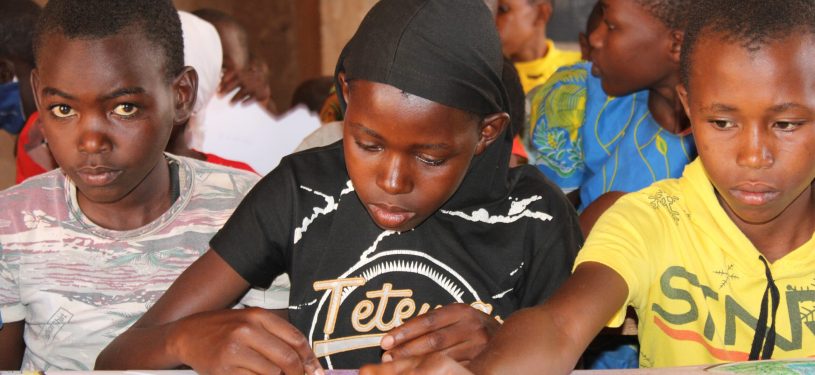 oscar-omondi-sCrGzq9Ocag-unsplash